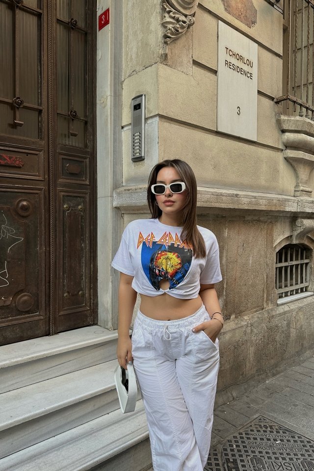 Beyaz Önü Baskılı Crop Top ATE6623 