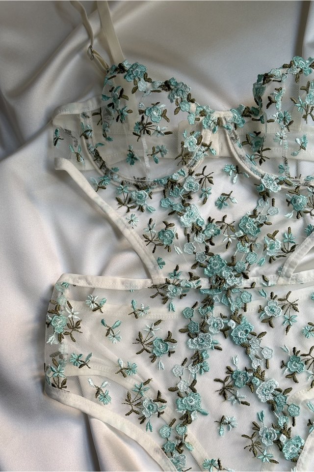 Blue Flower Detail Bodysuit ATE-1666 - 2