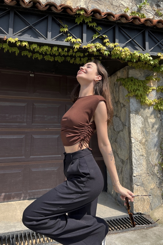 Kahverengi Bağlamalı Crop Top ATE6524 - 2