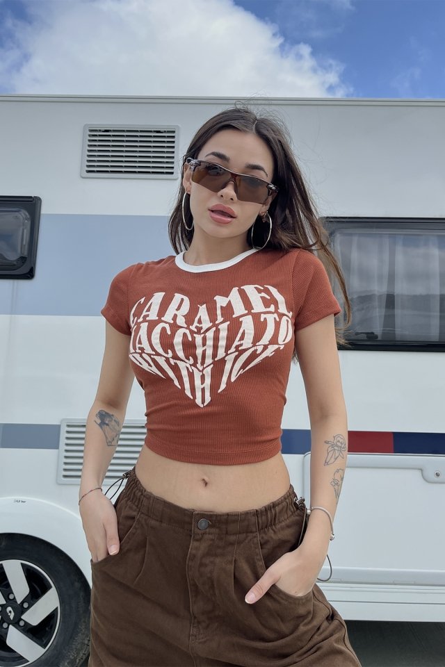 Kiremit Önü Yazılı Crop Top ATE6678 - 1