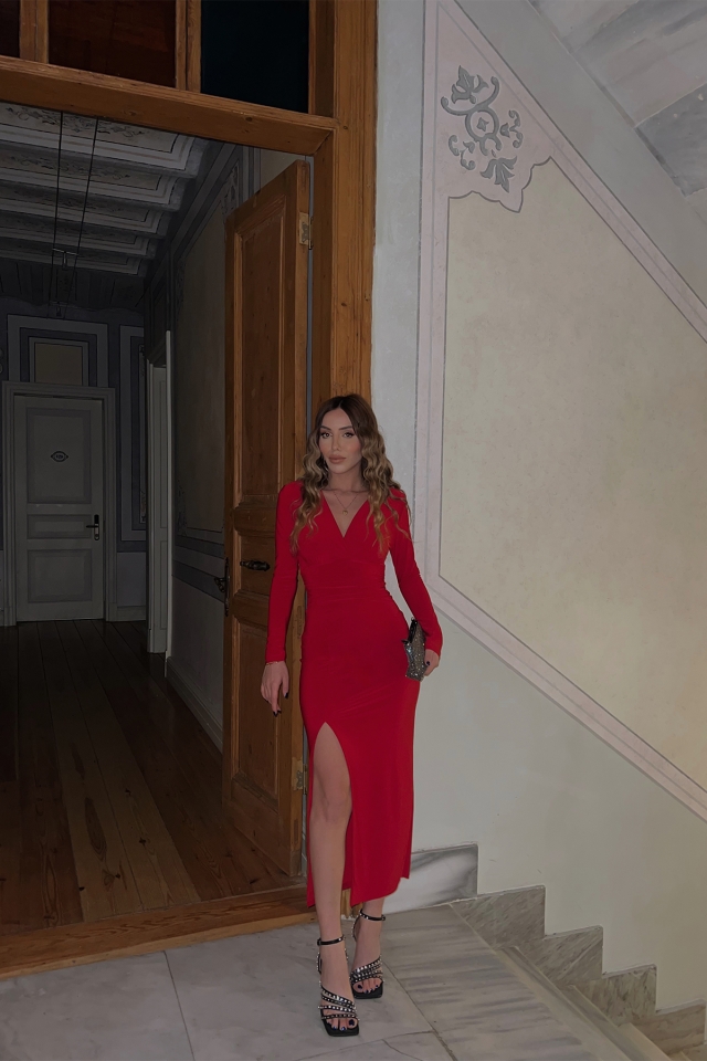 Kırmızı Derin Yırtmaçlı Uzun Elbise ATE3650 