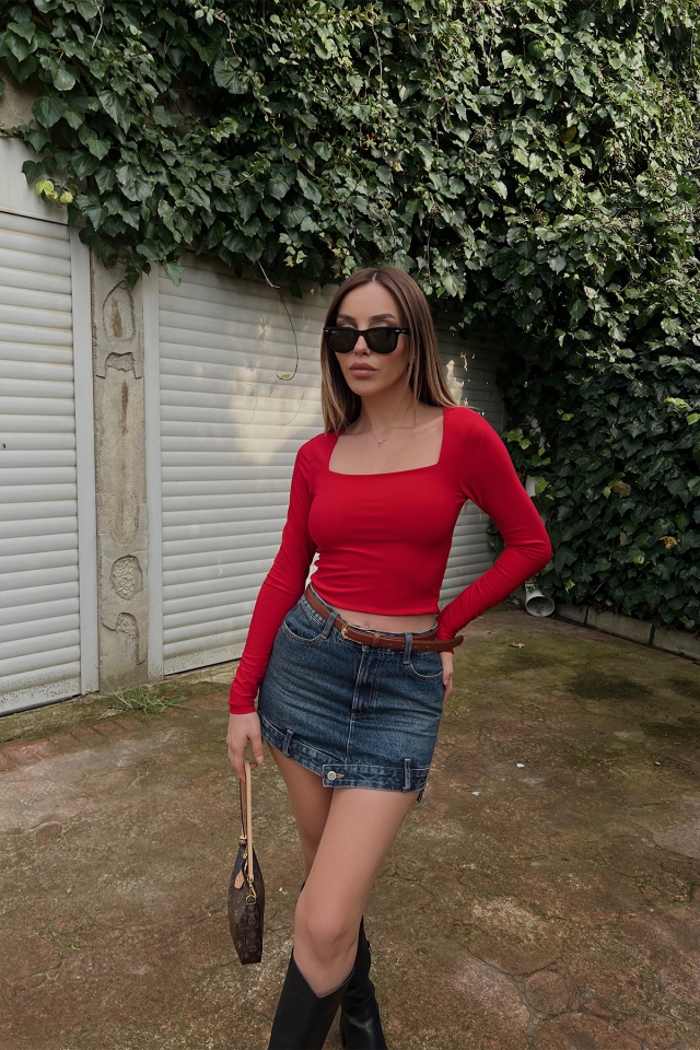 Red Square Collar Crop Top ATE4331 - 3