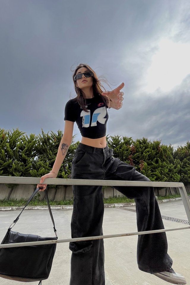 Siyah Baskılı Crop Top ATE6481 - 4