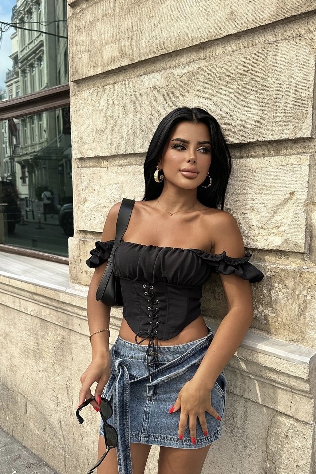 Siyah Önden Bağlamalı Crop Top ATE7550 - 4