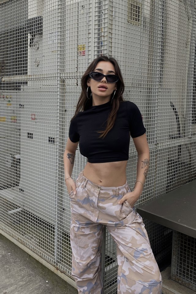 Siyah Sırtı Bağlamalı Crop Top ATE6710 