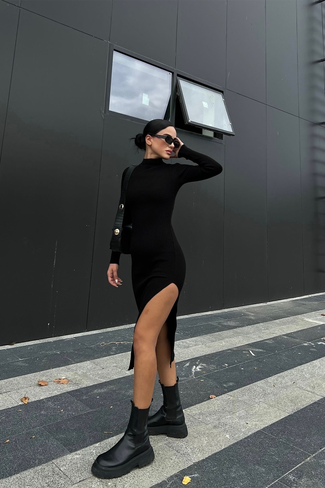 Siyah Triko Yırtmaç Detay Elbise ATE2052 - 1